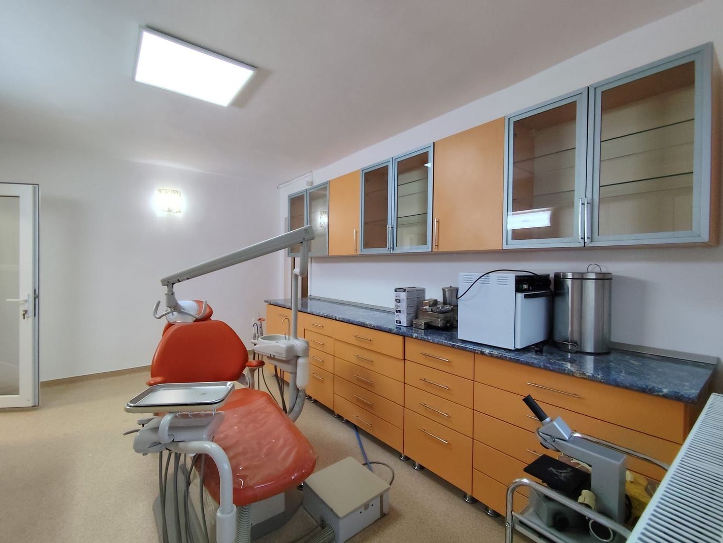 Cabinet stomatologic, echipat, modern, zona Lacu Rosu, Oradea, VANZARE - Poză 3