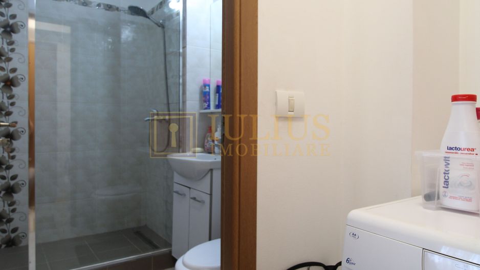 Piata Victoriei, 3 camere, centrala proprie - Poză 13