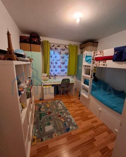 Apartament 3 camere decomandat - Poză 3