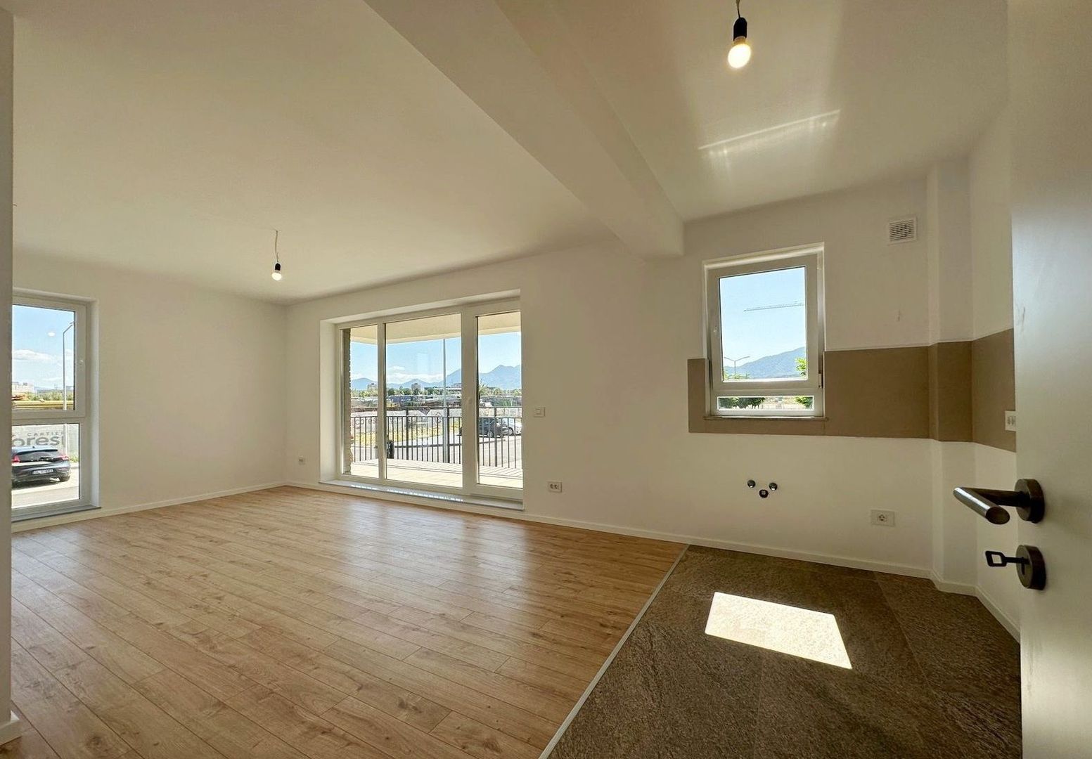 Vindem apartament NOU faza 5 Coresi Avantgarden - Poză 6