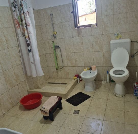Casa individuala parter, Domnesti, zona Craitei-Foisorului. Investitie buna. - Poză 13