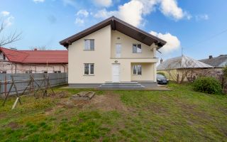 Casă P+1, 4 dormitoare, 2 băi, 1080 mp teren - Poză 1