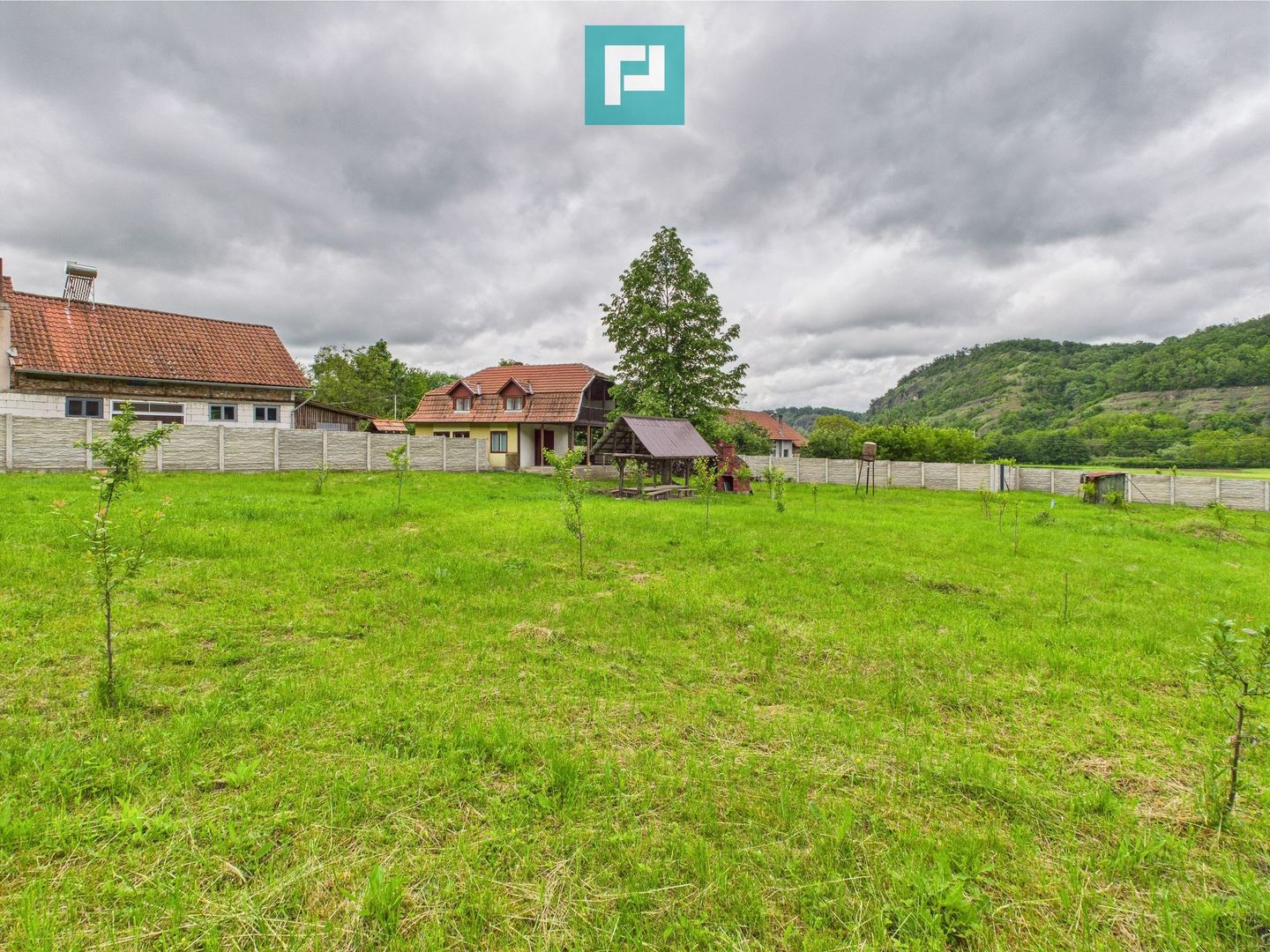 Casă în localitatea Gurahonț - Arad, teren 2914 mp - Poză 22