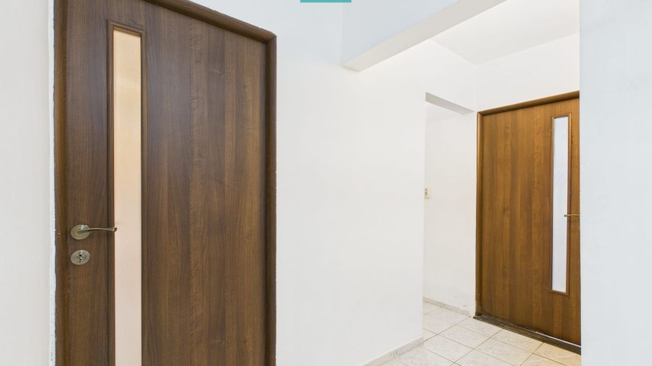 Apartament 3 camere decomandat spațios – Micalaca - Poză 2