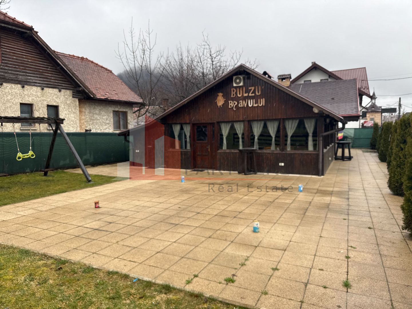 Restaurant de închiriat în Bran – terasă mare + poziție centrală - Poză 2
