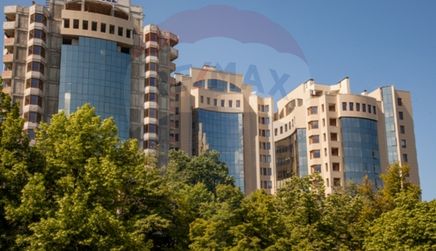 Complexul Rezidențial „Deluxe”