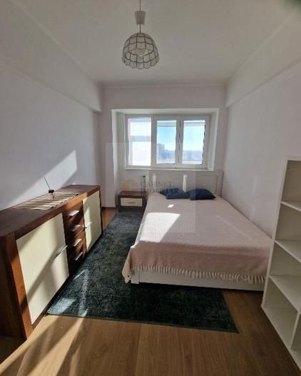 Piata Victoriei | 3 camere | Decomandat | Vedere Panoramica - Poză 3