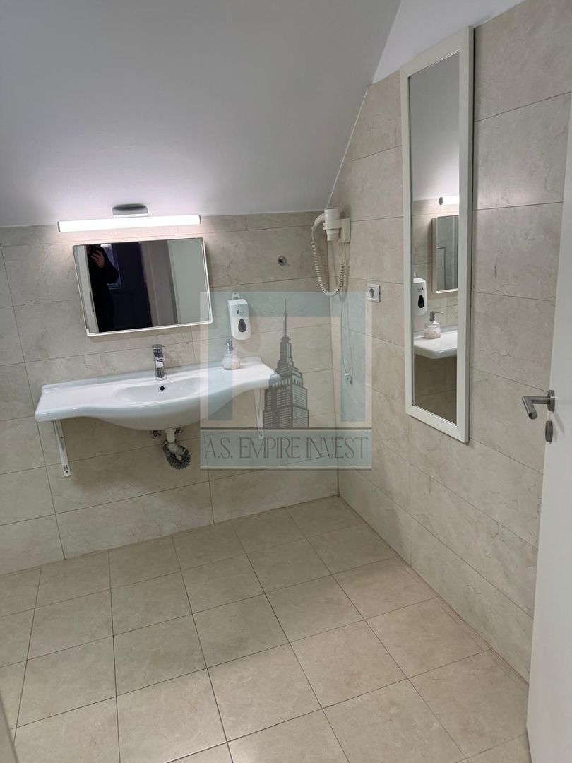 De inchiriat apartament 2 camere/ Centrul Istoric - Poză 15