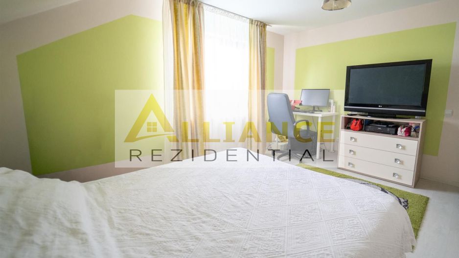 VILA MOBILATA si UTILATA- jacuzzi piscina incalzita - Poză 10