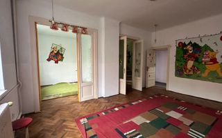 Casa in Vatra Luminoasa cu o curte generoasa - Poză 6
