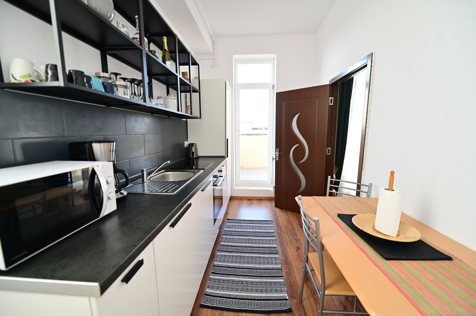 Apartament 2 camere - Henri Coandă  + terasă 40 mp - Poză 17