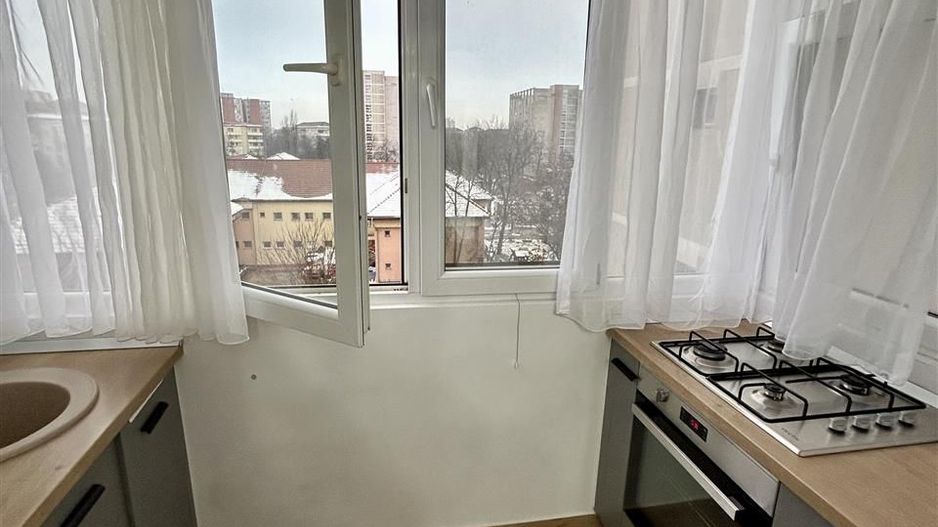 Apartament 3 camere - Poză 6