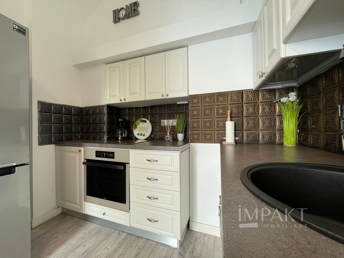 Apartament cu 2 camere de inchiriat in zona ultracentrala! - Poză 4