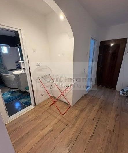 Apartament 2 camere decomandat zona Cug - 106.000 Euro - Poză 7