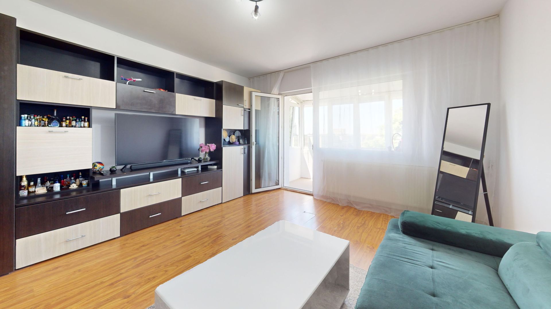2 camere | Decomandat | Mobilat | Loc parcare - Poză 2