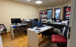 Spatiu De Birouri | 107 Mp | 4 Camere | Parcare  | Zona Piata Cipariu - Poză 3