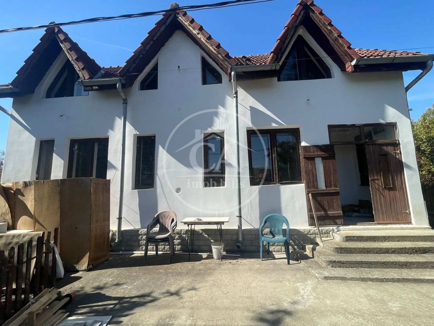 Casa de vanzare cu 3 camere in Potgoria, Oradea. - Poză 2