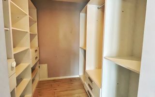 Apartament 4 camere decomandate , 2 bai, 2 balcoane,  90mpu, Sibiu - Poză 20