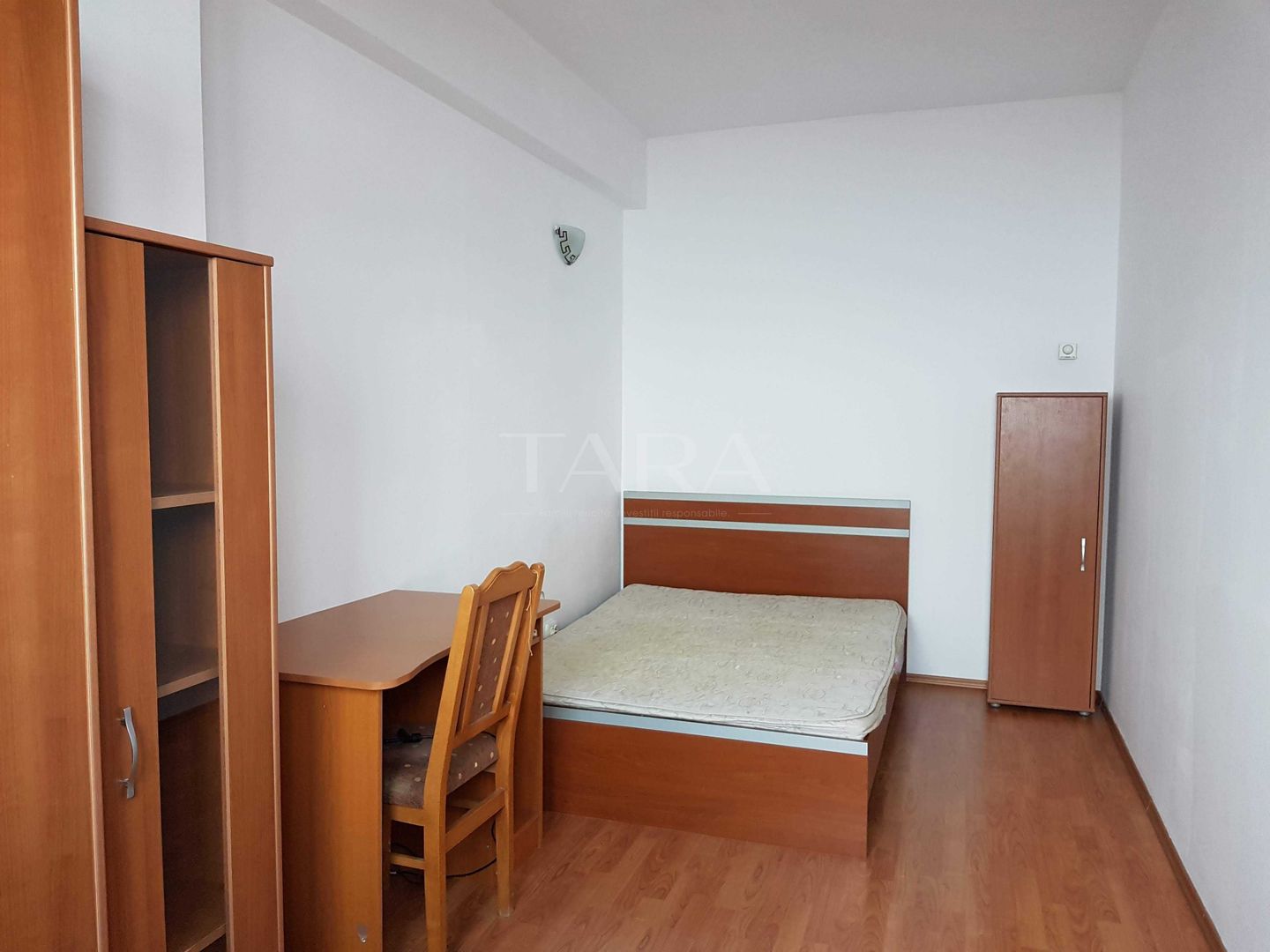 Apartament 2 camere, mobilat și utilat, în zona centrală - Poză 6