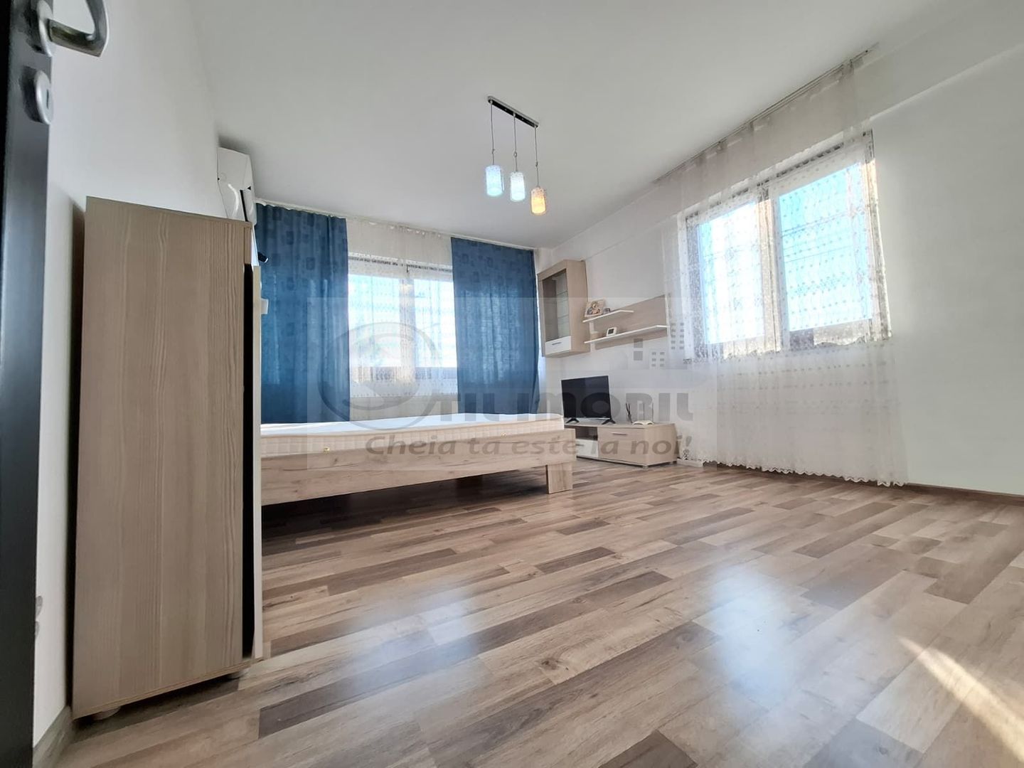 Liber apartament 1 camera, Nicolina, 2 minute de Belvedere, mobilat - Poză 6