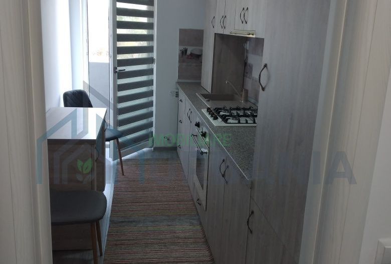 Apartament cu două camere decomandat de închiriat în Iași, zona Tătărași - Poză 5