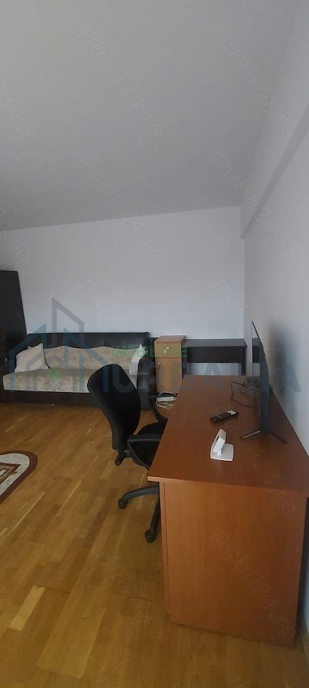 Apartament cu o cameră decomandat, Podul de Fier, Iași – de închiriat - Poză 3