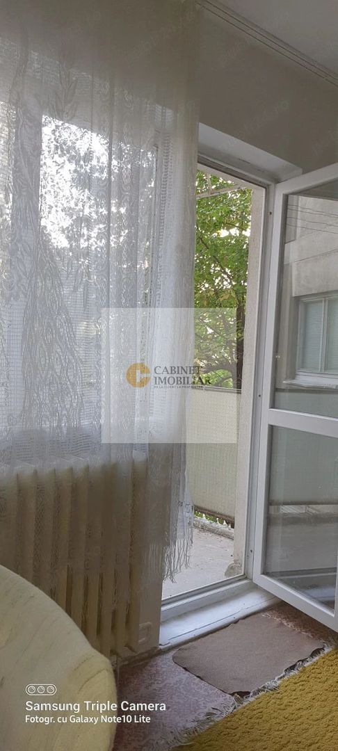 2 Camere - 55MP | Creditabil | 3/10 | 1981 | Metrou Lujer - 3 minute - Poză 8