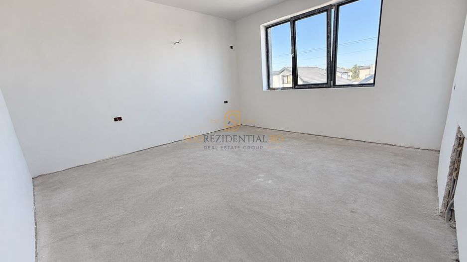 Vila individuala / 4 Camere / 2 Bai / 320 mp teren / Zona linistita - Poză 11