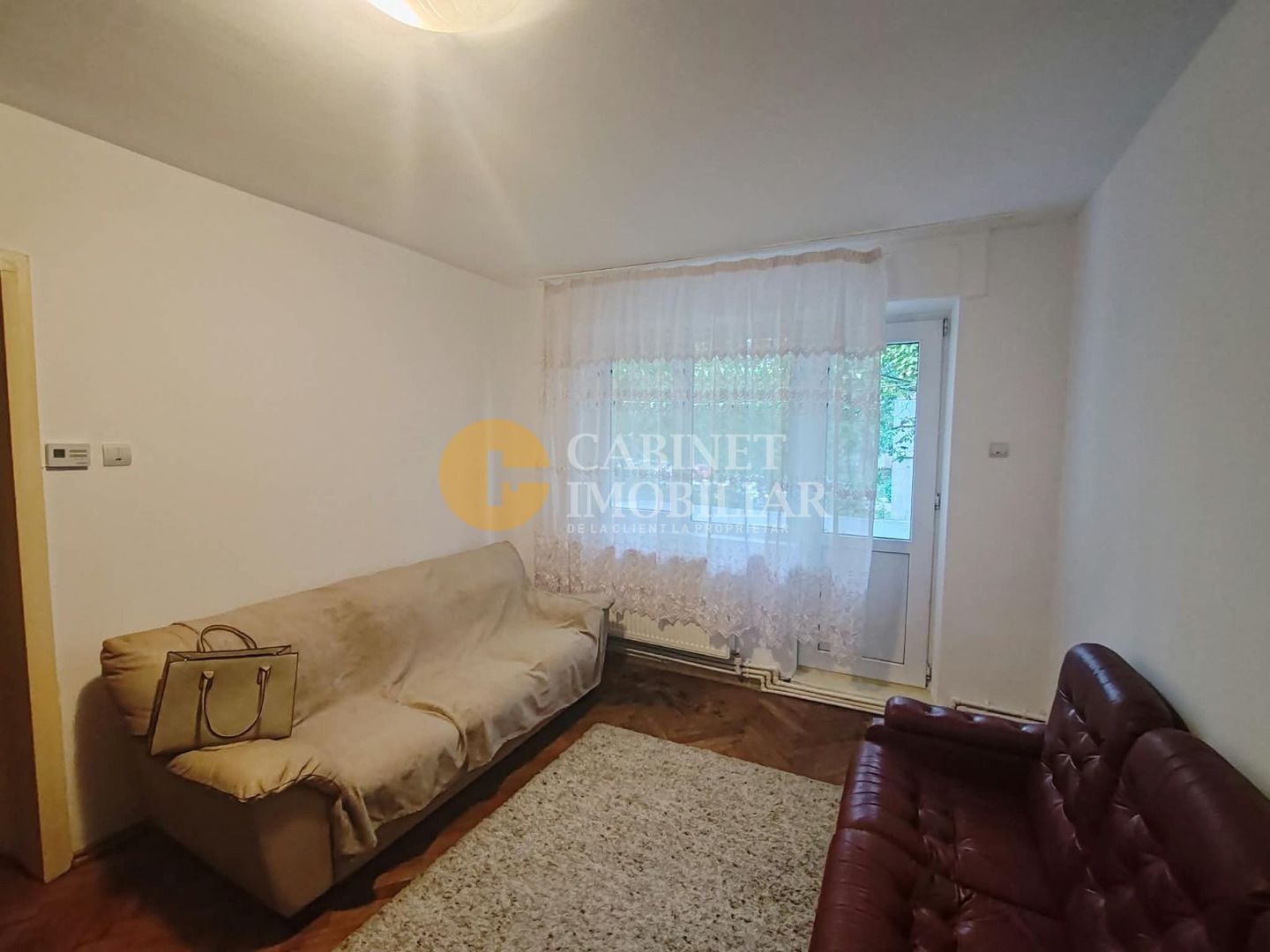 2 Camere SemiDecomandat - ETAJ 1 - Zona Podu Ros - Poză 1