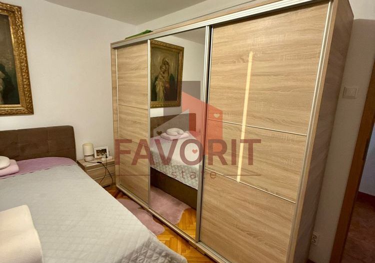 Etaj 2. Cu centrala proprie. Zona Bucovina - Poză 7