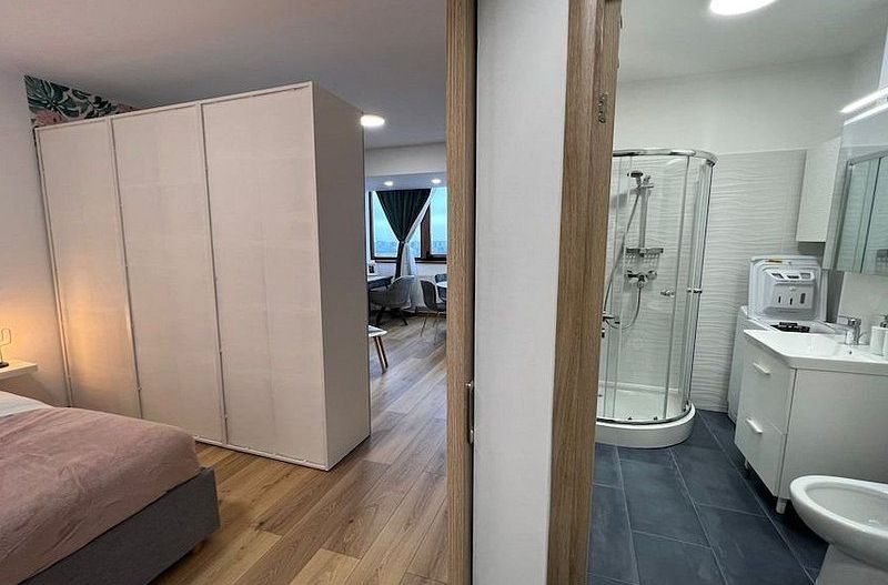 Garsonieră de închiriat, cu vedere panoramică spre Parcul Tractorul - Poză 18