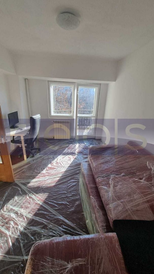 VANZARE 3 CAMERE DECOMANDAT BL. UNIRII - Poză 3