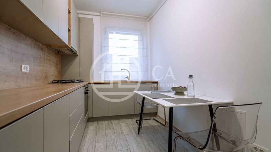 Apartament de vânzare cu 2 camere Ultracentral EAS, Oradea - Poză 8