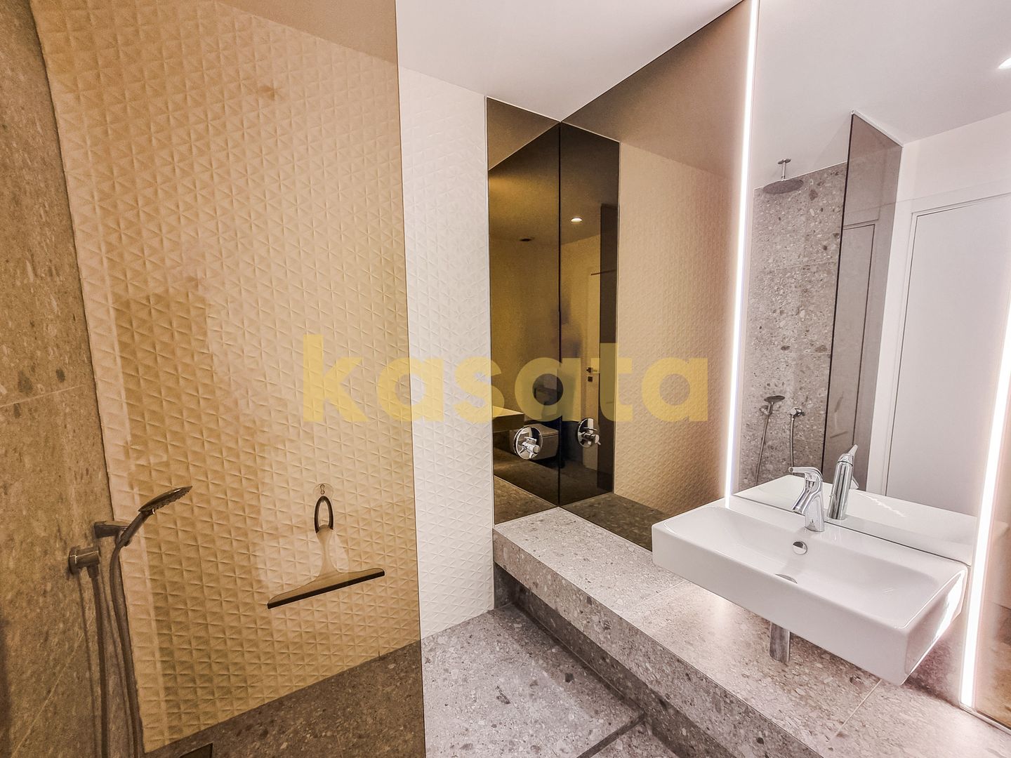 Apartament decomandat 2 camere, Aviației Tower,  Parcare - Poză 4