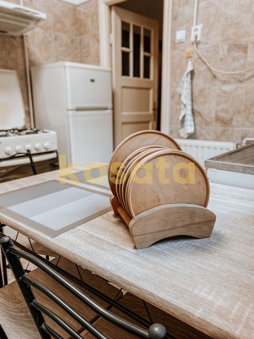 Apartament 4 camere ultracentral | Etaj 3/3 | Lift și renovare - Poză 4