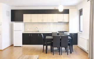 Apartament cu 2 camere de vanzare in vila, parter inalt, Zorilor - Poză 3