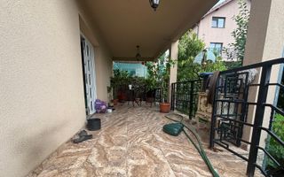 Vilă spațioasă cu garaj, curte de 600 mp  Sânnicoara - Poză 20