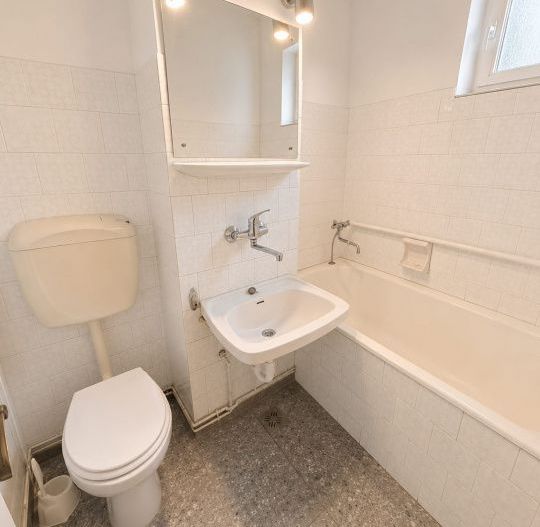 De Vânzare Apt 3 camere Careiului Satu Mare - Poză 11