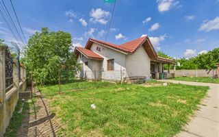 Casă individuală în Pădureni - Poză 1