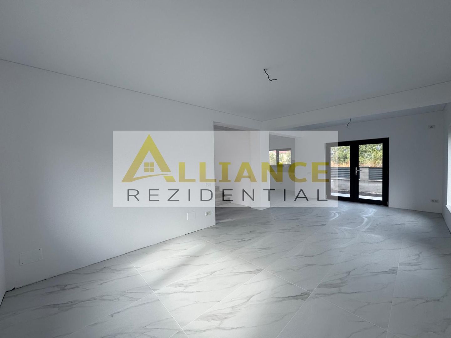 Casa Individuala - 4 camere - 2 bai - 320mp teren - Poză 7