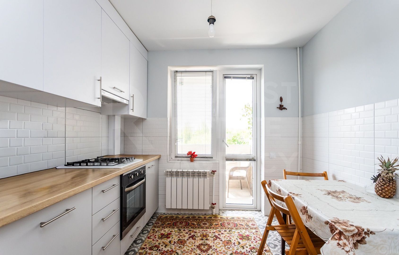 Vânzare, apartament, 3 camere, str. Visarion Berlinschi, Buiucani - Poză 1