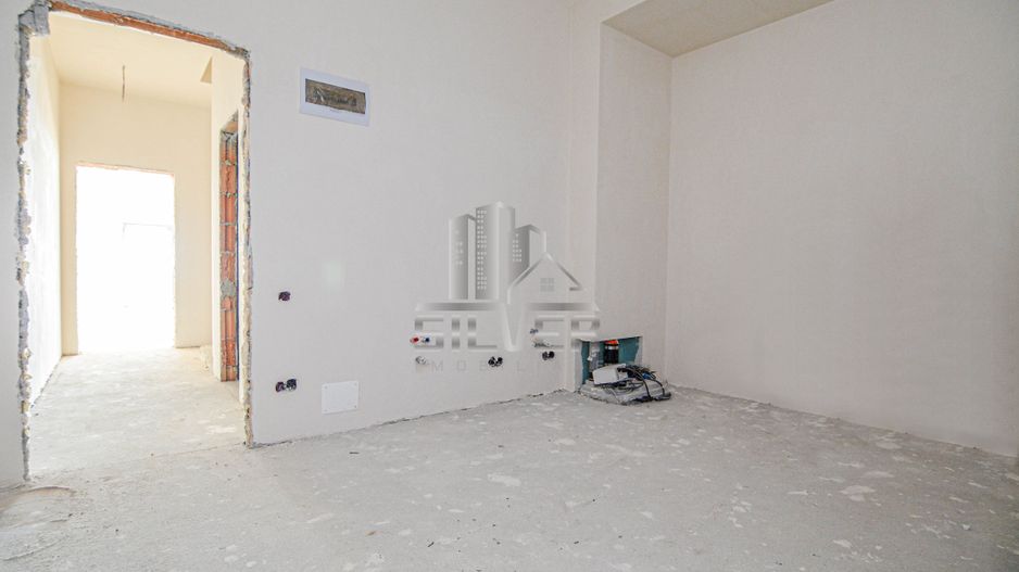 Casă tip duplex, impresionantă pe 4 Niveluri cu Panorama Deosebită - Poză 9