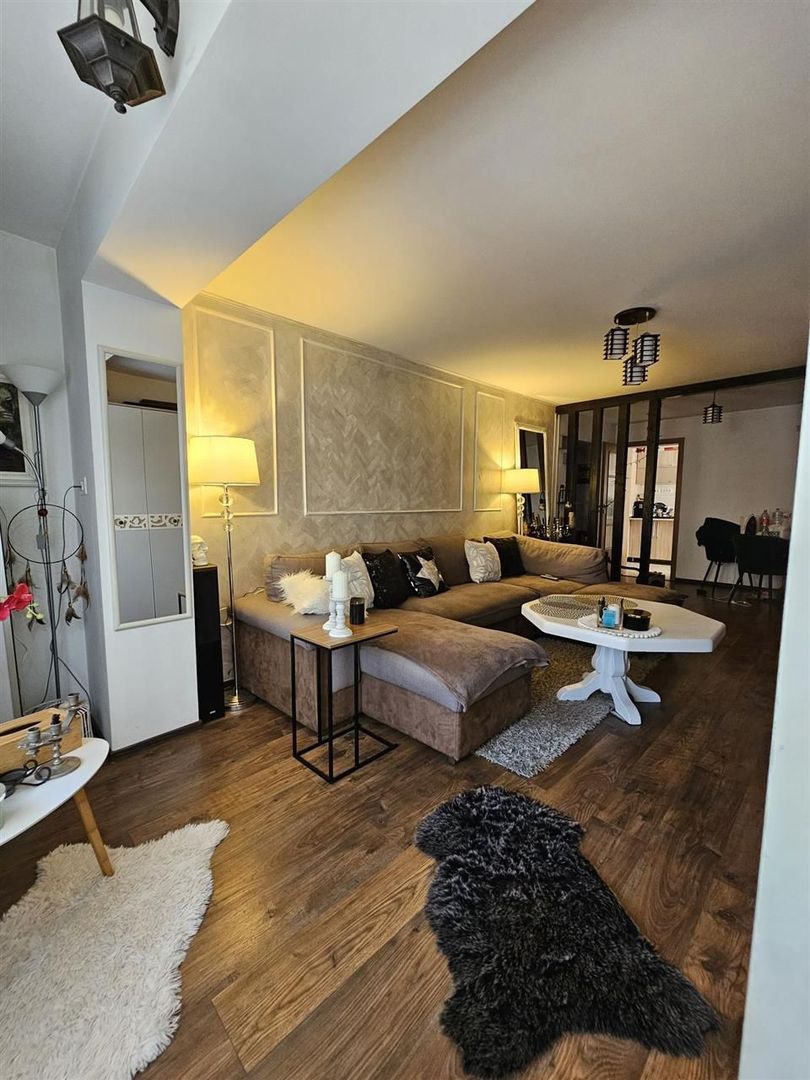 Apartament 3 camere Cetate et.3 pivnita bloc caramida - Poză 5