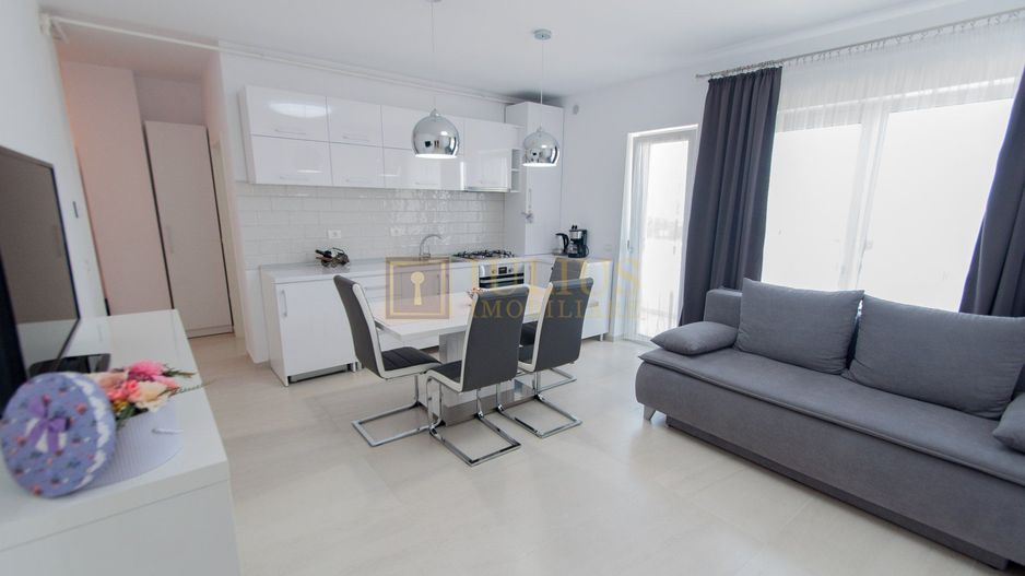 bloc nou, 2 camere, vedere panoramică, - Poză 2