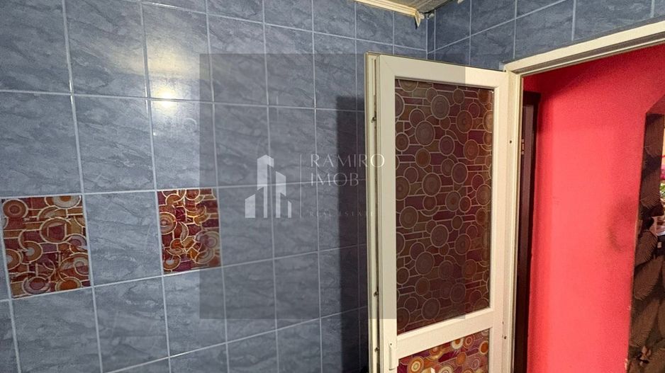 2 camere decomandat 3 minute METROU  Aparatorii Patriei - Poză 15