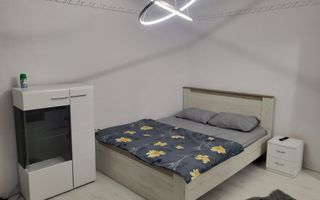 Garsoniera decomandata-1 Mai - Poză 1