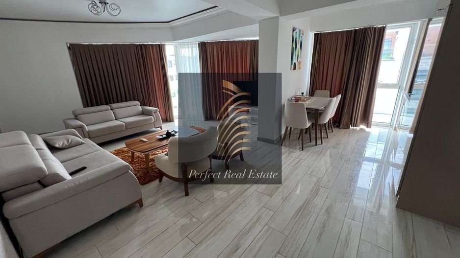 Perfect Real Estate – Închirieri Apartamente Mamaia, White Tower 🏖️ - Poză 2