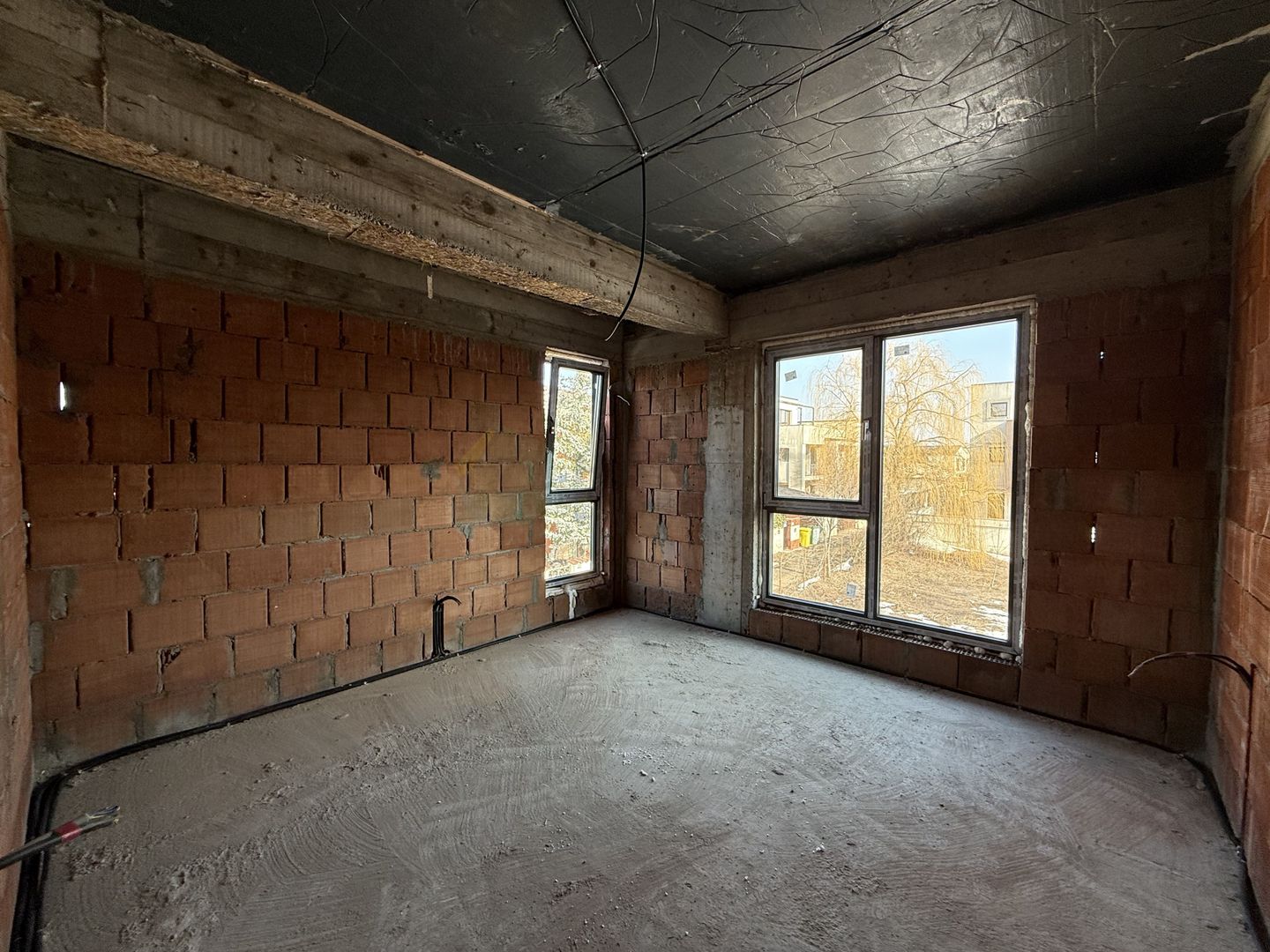 Vila individuala 4 camere Otopeni-23 August - Poză 13