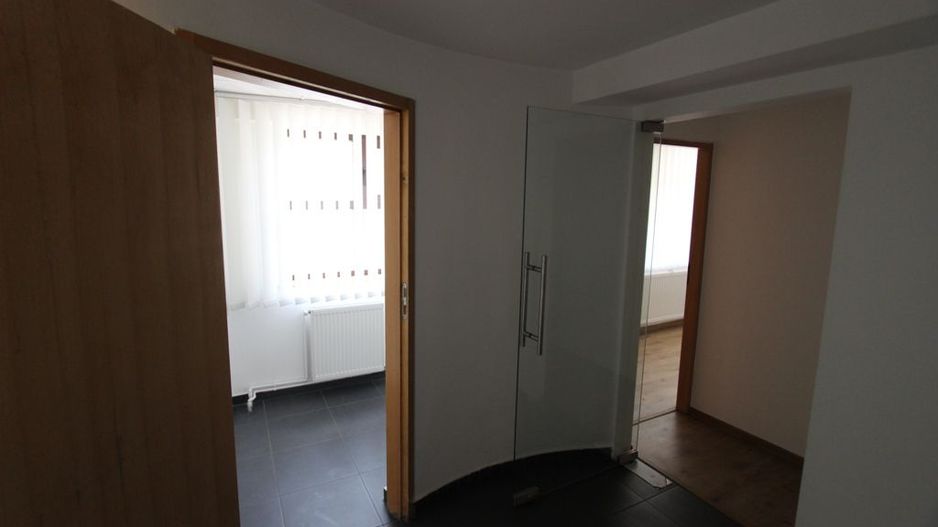 Imobil birouri in zona ultracentrala - Poză 31