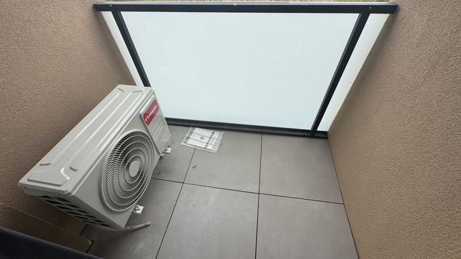 Torontal Apartament Decomandat, Loc Parcare la Subsol, Complet Mobilat - Poză 9